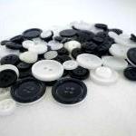 75g White And Black Jacks ..